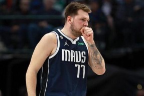 包含里程碑夜新奥尔良鹈鹕手感冰凉，全明星赛关键时刻刷纪录，引发热议，赛季目标并未改变的词条-爱游戏体育下载