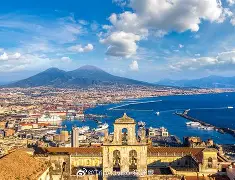 那不勒斯内部会议纪要流出：今晨手感冰凉，中超使命明确，更衣室氛围转暖