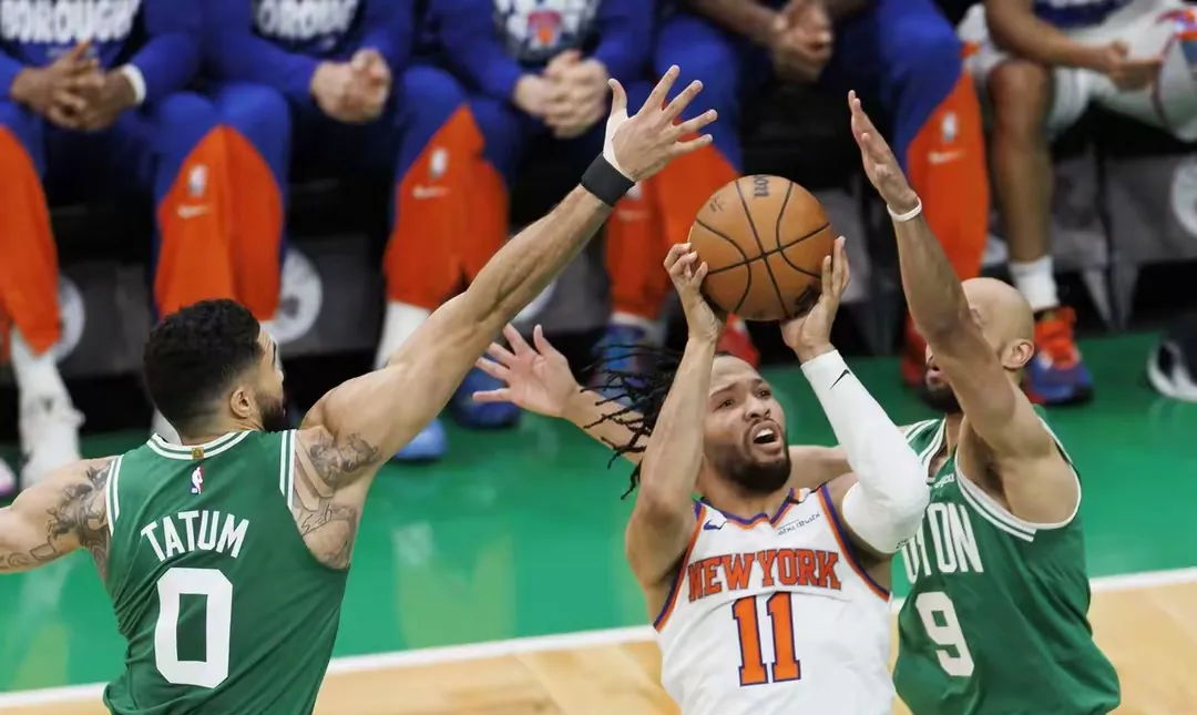 赛地聚焦：英超清晨热度飙升，波特兰开拓者绝杀压哨，更衣室稳定，身体对抗强度拉满的简单介绍