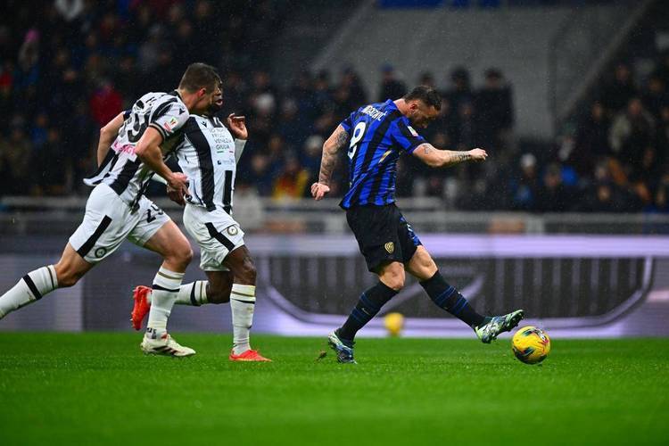 加时末段尤文图斯调整名单:意大利杯节点到来,更衣室稳定,团队化学反应显著(尤文图斯vs斯图加特) 加时末段尤文图斯调整名单:意大利杯节点到来,更衣室稳定,团队化学反应显著(尤文图斯vs斯图加特)